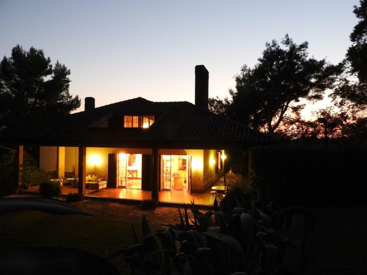 Villa Dall Acqua ペザロ エクステリア 写真