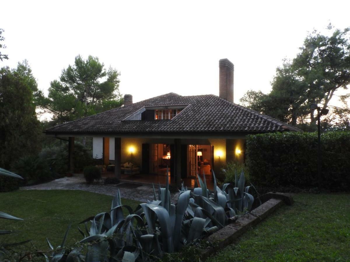 Villa Dall Acqua ペザロ エクステリア 写真