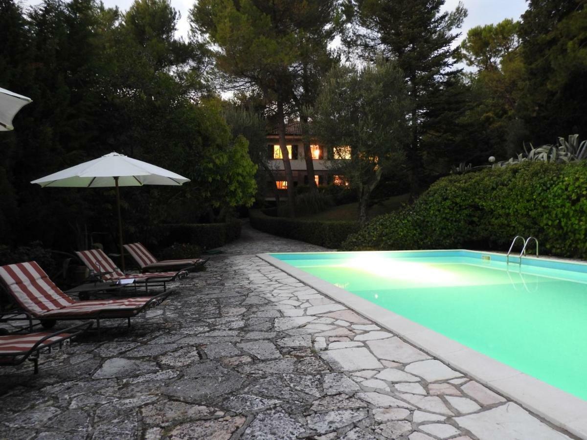 Villa Dall Acqua ペザロ エクステリア 写真