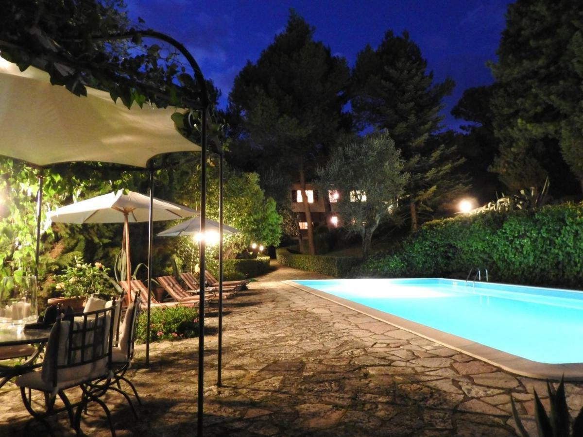 Villa Dall Acqua ペザロ エクステリア 写真
