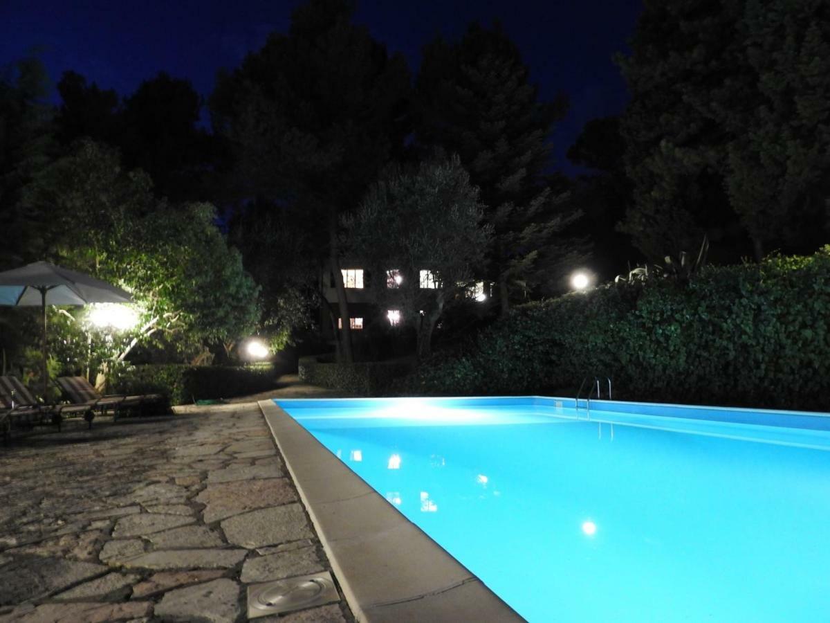 Villa Dall Acqua ペザロ エクステリア 写真